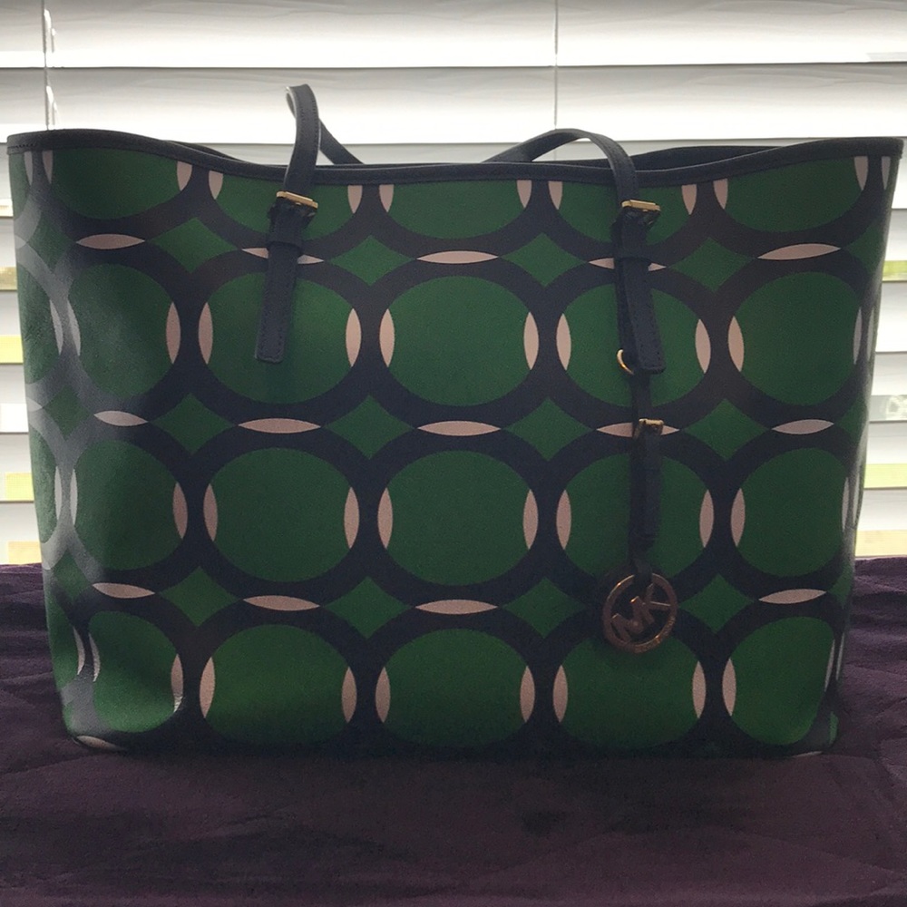 MICHAEL KORS Travel JETSET